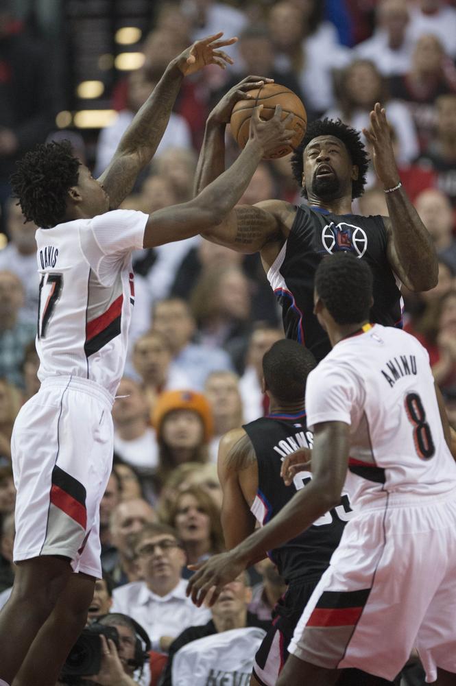 媒体人：赛事传播损失很大！央视每日仅转1场CBA比赛（媒体人：赛事传播受损严重，央视每天仅播一场CBA）