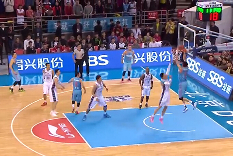 拉波尔塔：阿劳霍的红牌不公平，目前的困境会激励我们奋发（拉波尔塔称阿劳霍红牌不公：逆境将激励我们奋进）