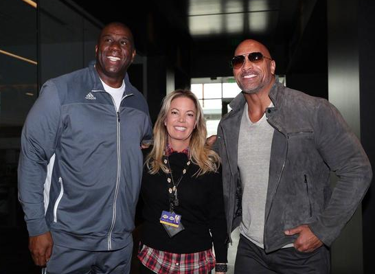 海纳：保持独立不依赖大型外资，这必须始终是拜仁坚持的道路（海纳：拜仁必须始终走独立自主之路，不依赖大型外资）