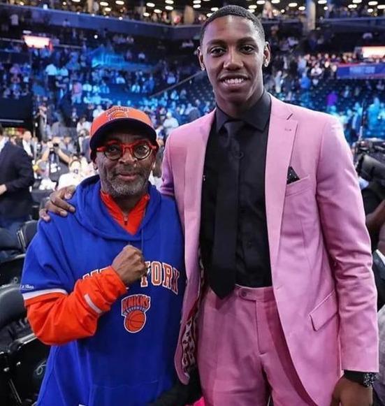 高调冲超！深圳青年人官宣：球队不差钱，已联系4名中超外援（豪言冲超！深圳青年人官宣：资金雄厚，已与4名中超外援接触）