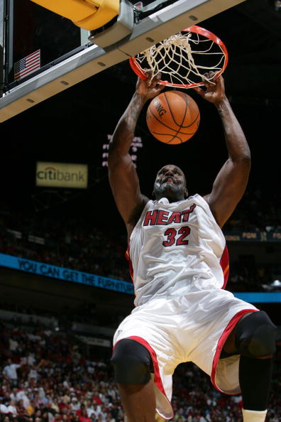 雷霆队遭遇艰难挑战，15支队伍胜率超五成（雷霆面临严峻考验：15支球队胜率均超五成）