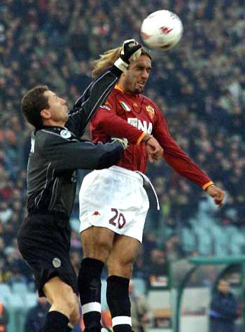 曼晚：瓜迪奥拉今夏在曼城训练中话不多，助教扮演更重要作用（曼晚：瓜帅今夏训练场少发声，曼城助教承担更多职责）