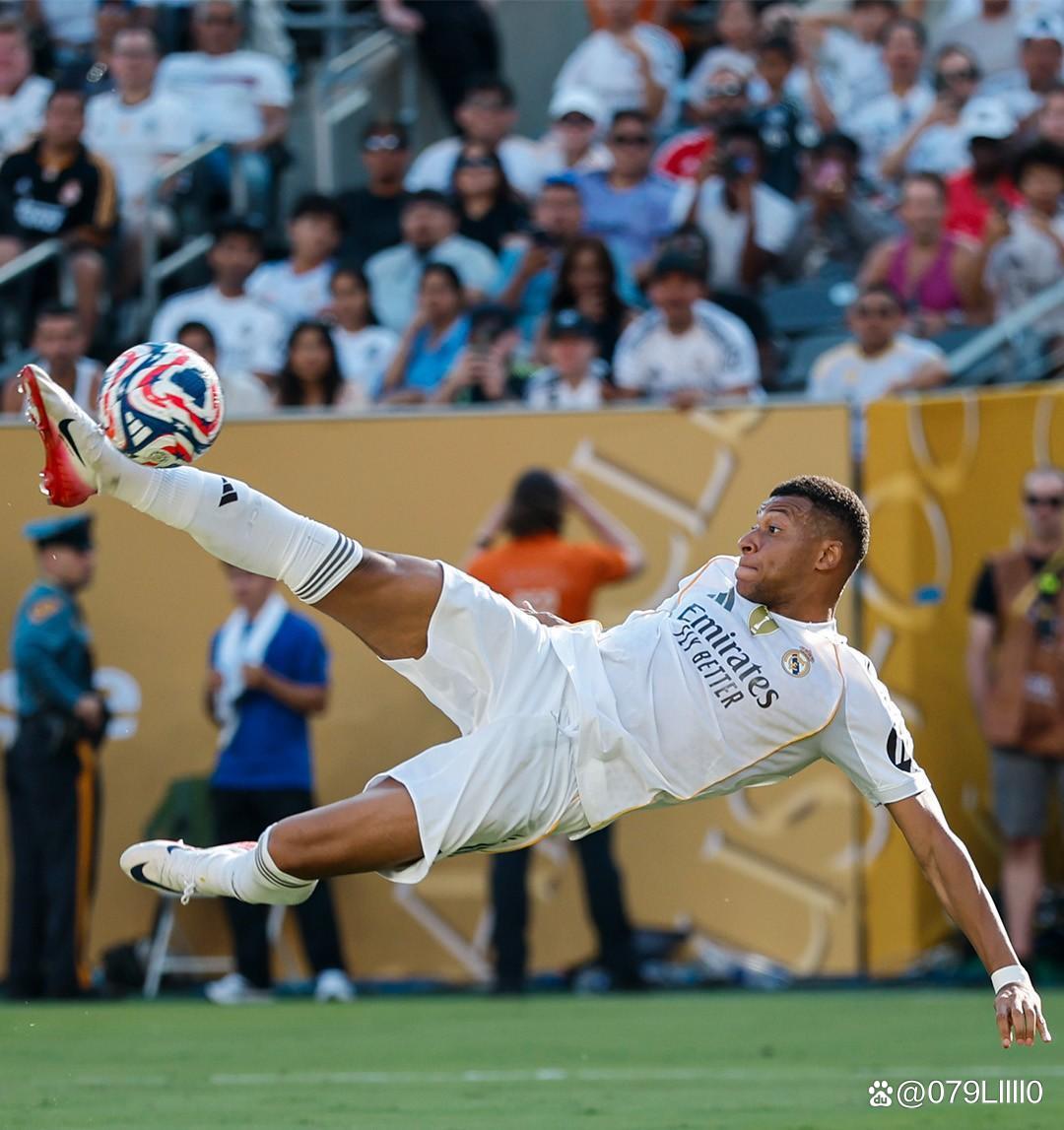 著名篮球评论员Haynes近期表达了他对于保罗未来加盟雷霆或鹈鹕的强烈期待（知名篮球评论员Haynes高度期待保罗未来投奔雷霆或鹈鹕）