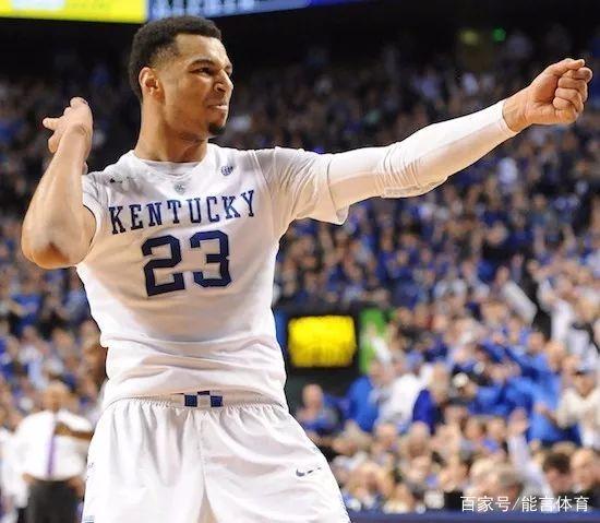 鲁尼：赖斯的表现不可思议，他未来会接替凯恩成为英格兰队长（鲁尼盛赞赖斯：表现惊艳，未来将接班凯恩出任英格兰队长）