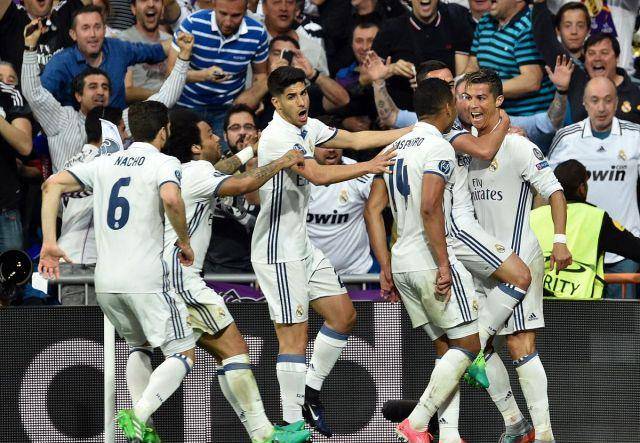 22／23赛季以来顶级前锋越位数：哈兰德仅18次，C罗143次（22／23赛季至今顶级前锋越位统计：哈兰德仅18次，C罗高达143次）