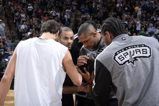 安帅：米利唐踢右后卫表现很好；有些惊讶埃斯特旺的天赋（安切洛蒂：米利唐踢右后卫表现出色，对埃斯特旺的天赋略感意外）