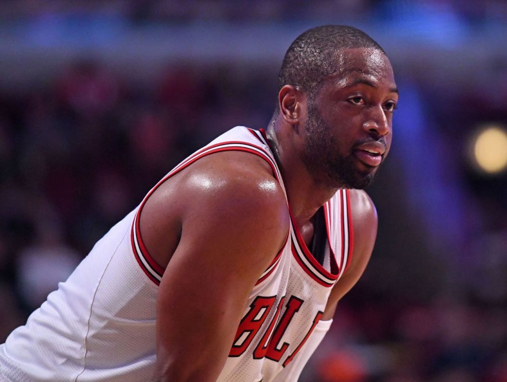 记者：迈阿密国际将免签26岁阿根廷边后卫穆拉，双方签约3年（记者：26岁阿根廷边后卫穆拉将自由转会迈阿密国际，签约三年）